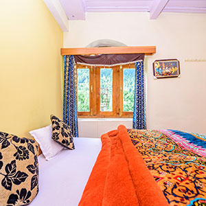 Silk Route for Rakcham